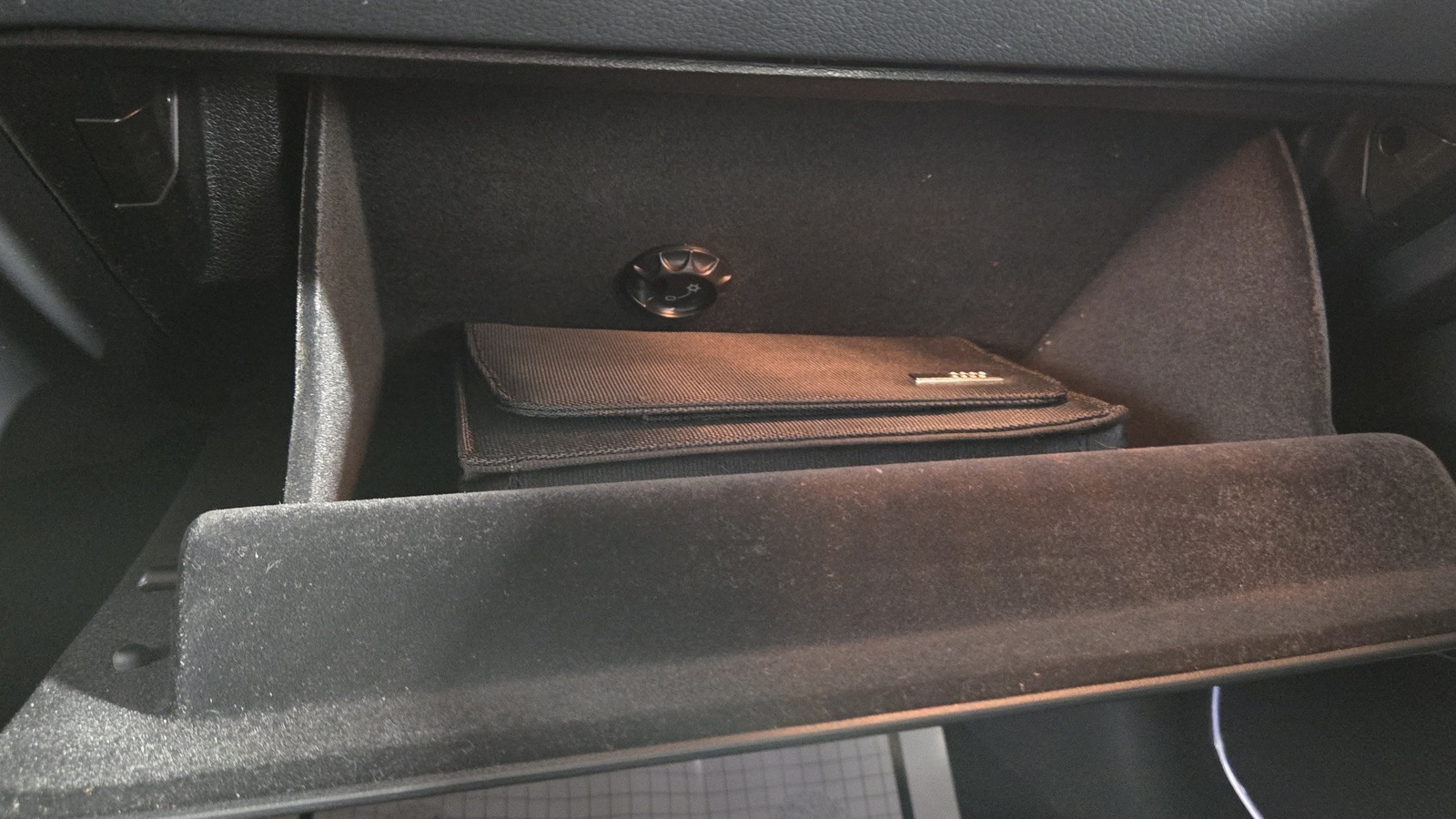 Vehicle image 18 of 36