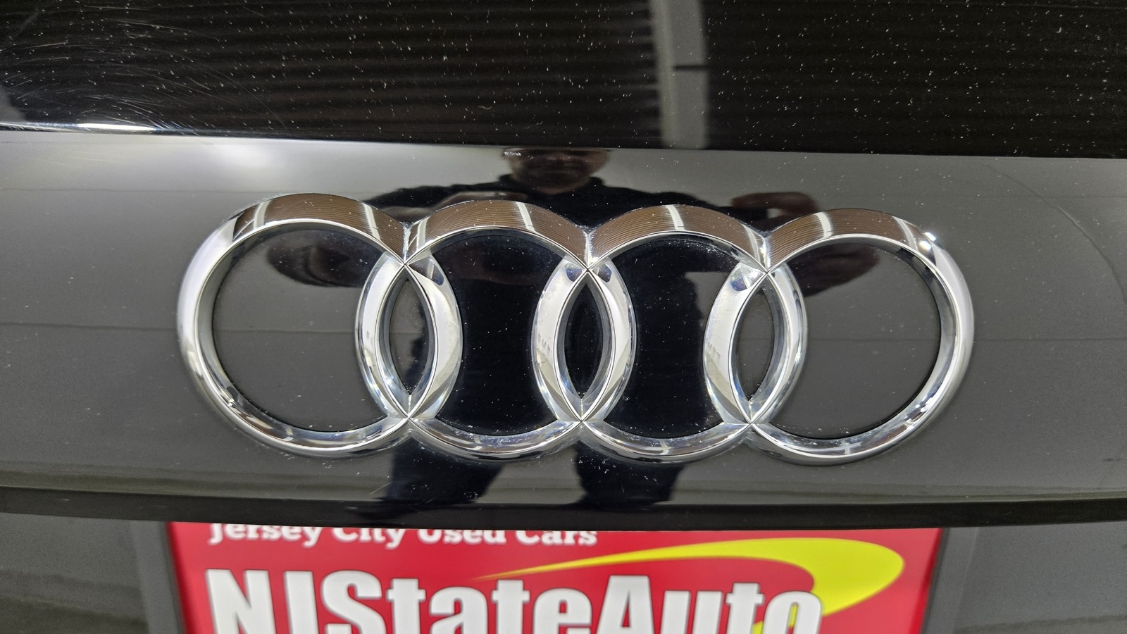 Vehicle image 29 of 36