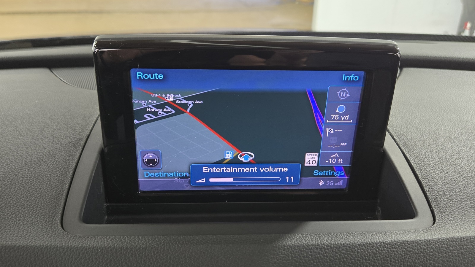 Vehicle image 14 of 36