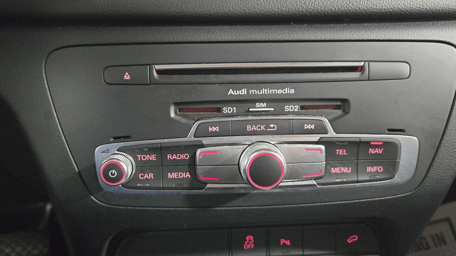 Vehicle image 15 of 36