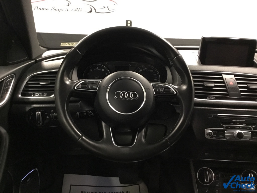 Vehicle image 28 of 56