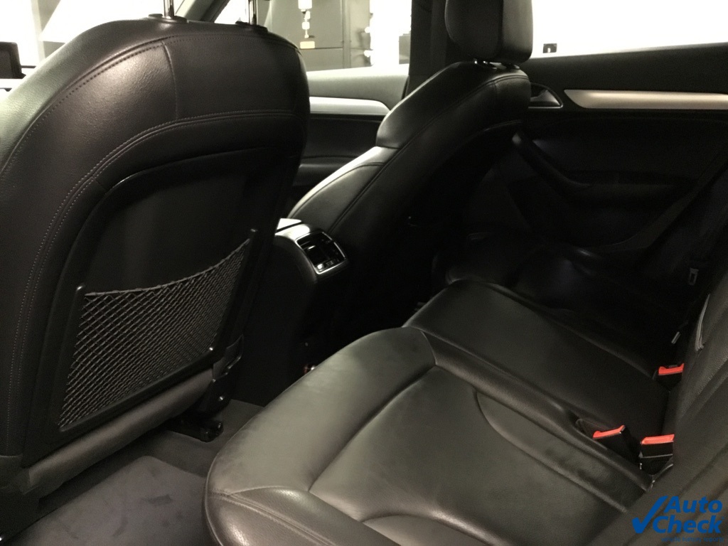 Vehicle image 27 of 56