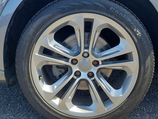 Vehicle image 8 of 25