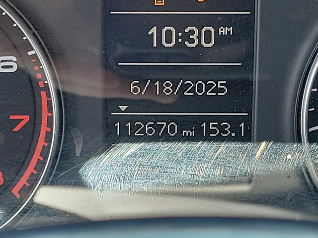 Vehicle image 17 of 25