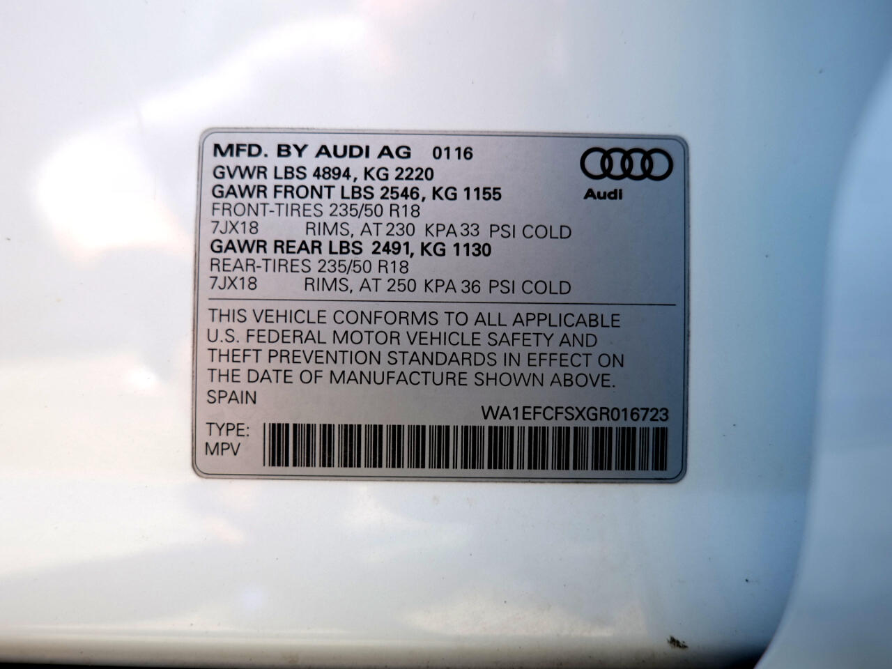 Vehicle image 83 of 100