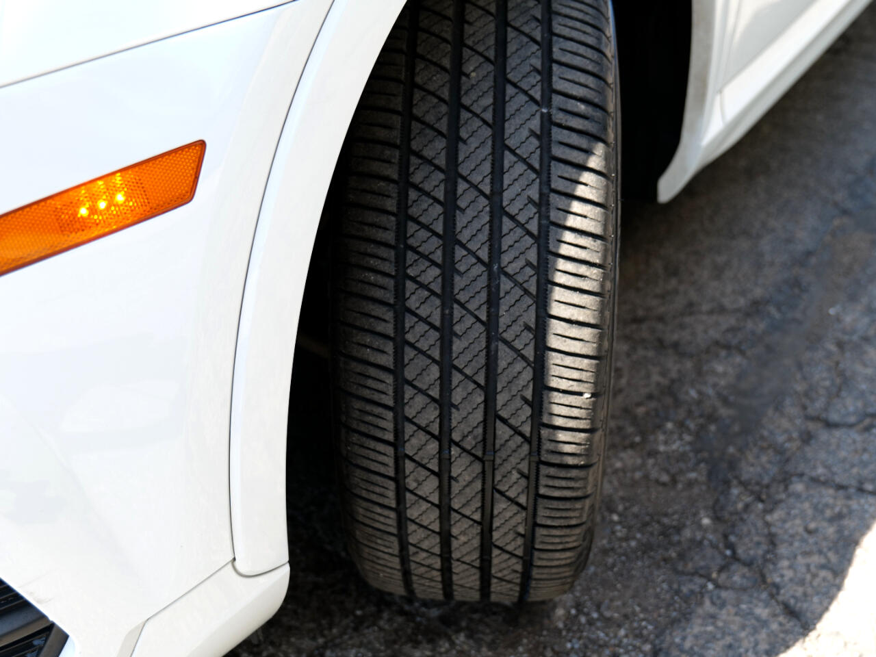 Vehicle image 93 of 100