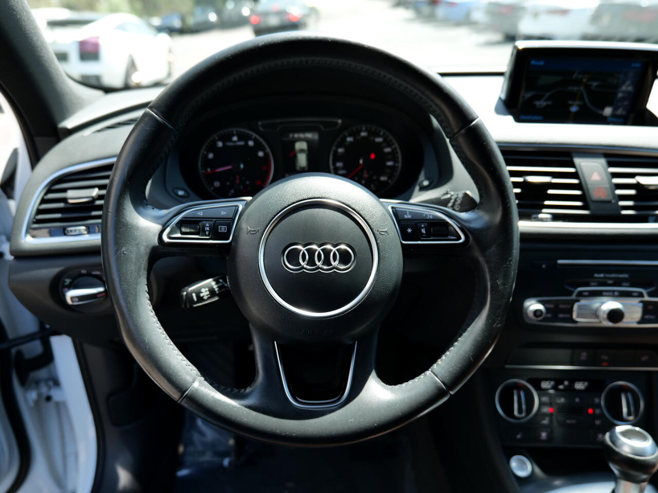 Vehicle image 41 of 100