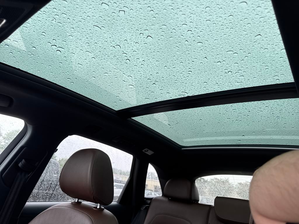 Vehicle image 23 of 23