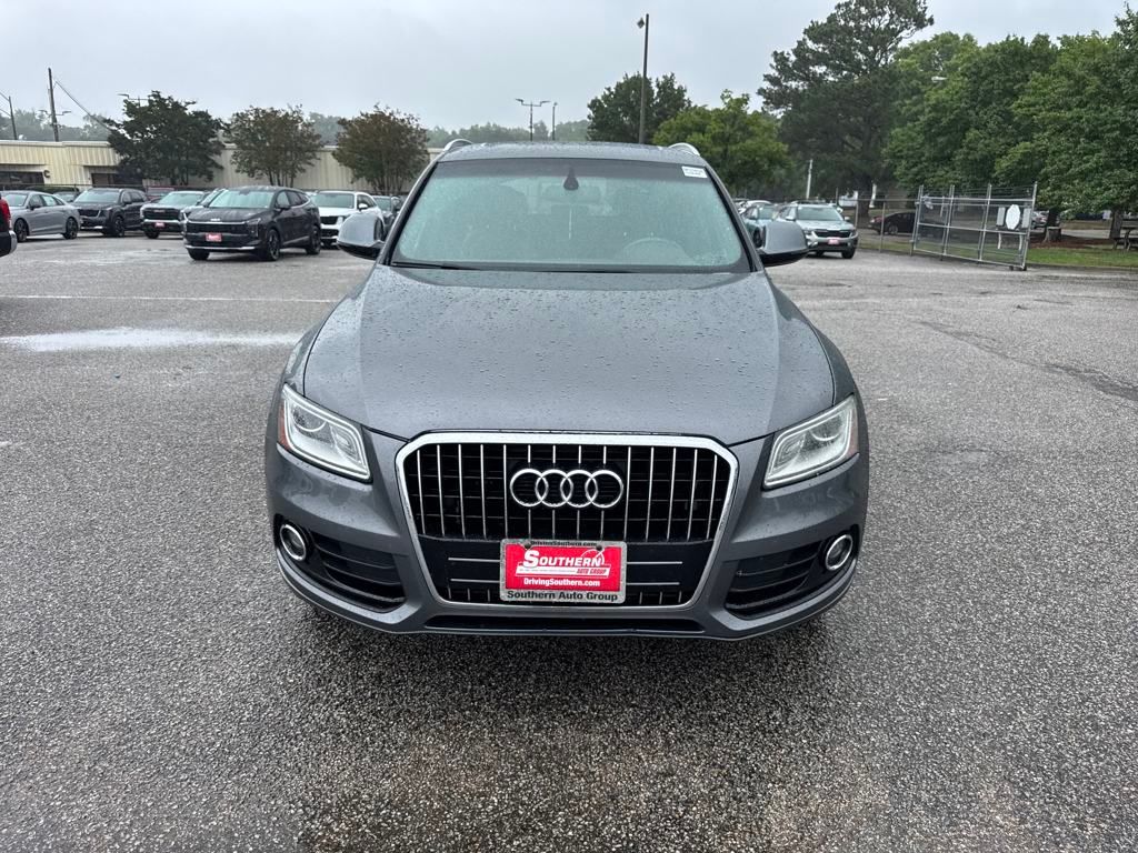 Vehicle image 3 of 23