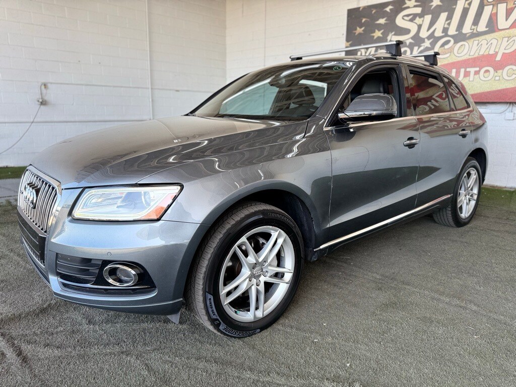 Vehicle image 2 of 43