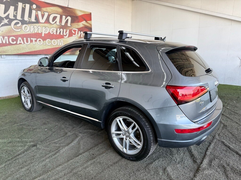 Vehicle image 11 of 43