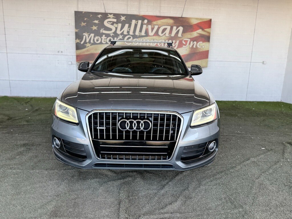 Vehicle image 4 of 43