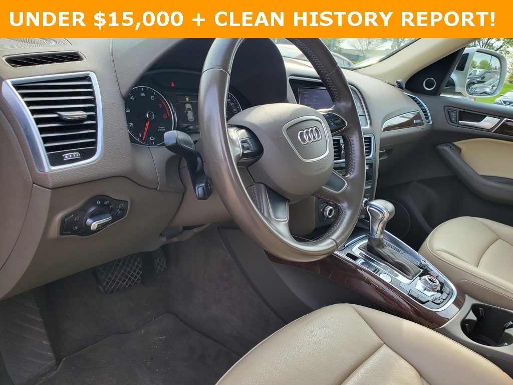 Vehicle image 16 of 30