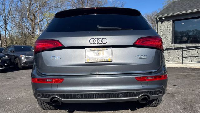Vehicle image 14 of 43