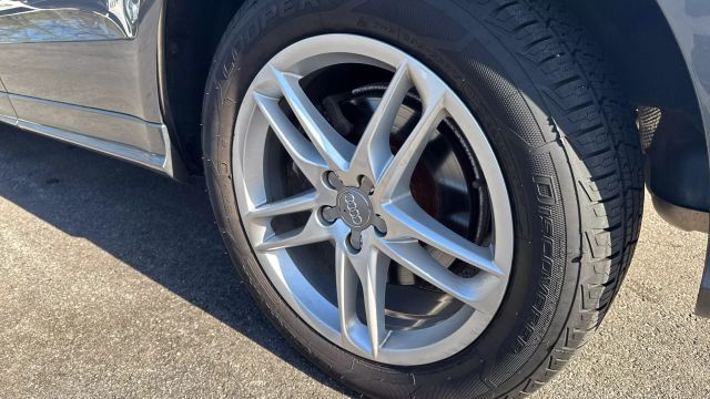 Vehicle image 17 of 43