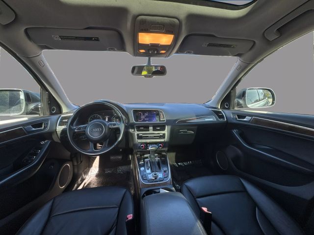 Vehicle image 31 of 43