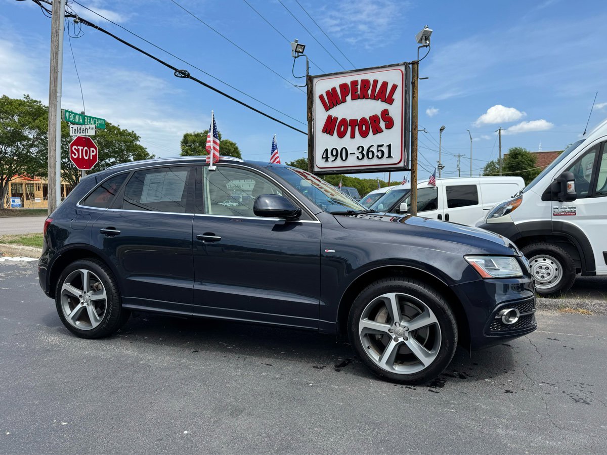 Vehicle image 3 of 12