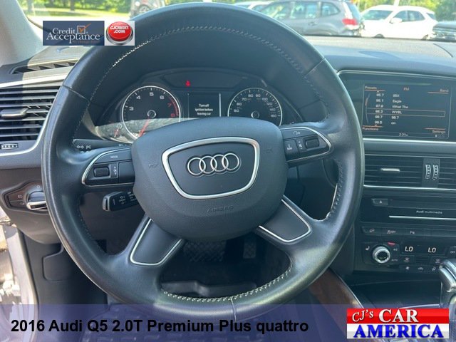 Vehicle image 19 of 22