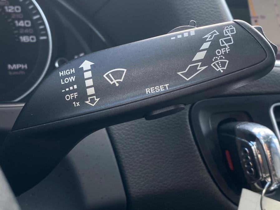 Vehicle image 24 of 41