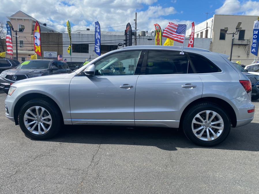 Vehicle image 6 of 41
