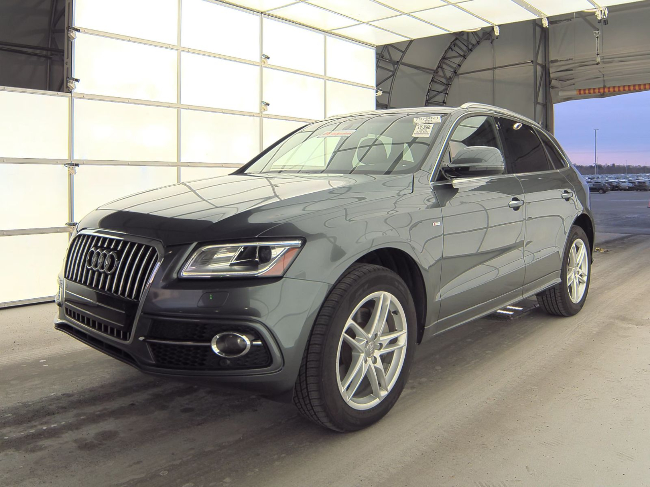 Vehicle image 1 of 14