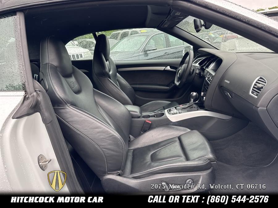 Vehicle image 31 of 42