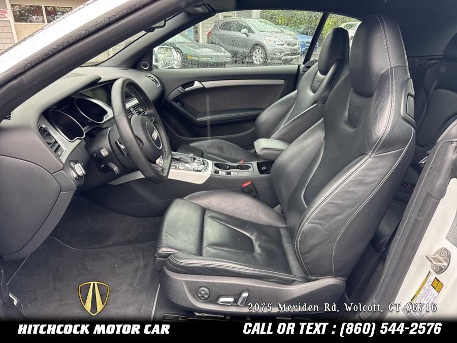 Vehicle image 25 of 42