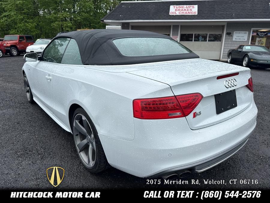 Vehicle image 16 of 42