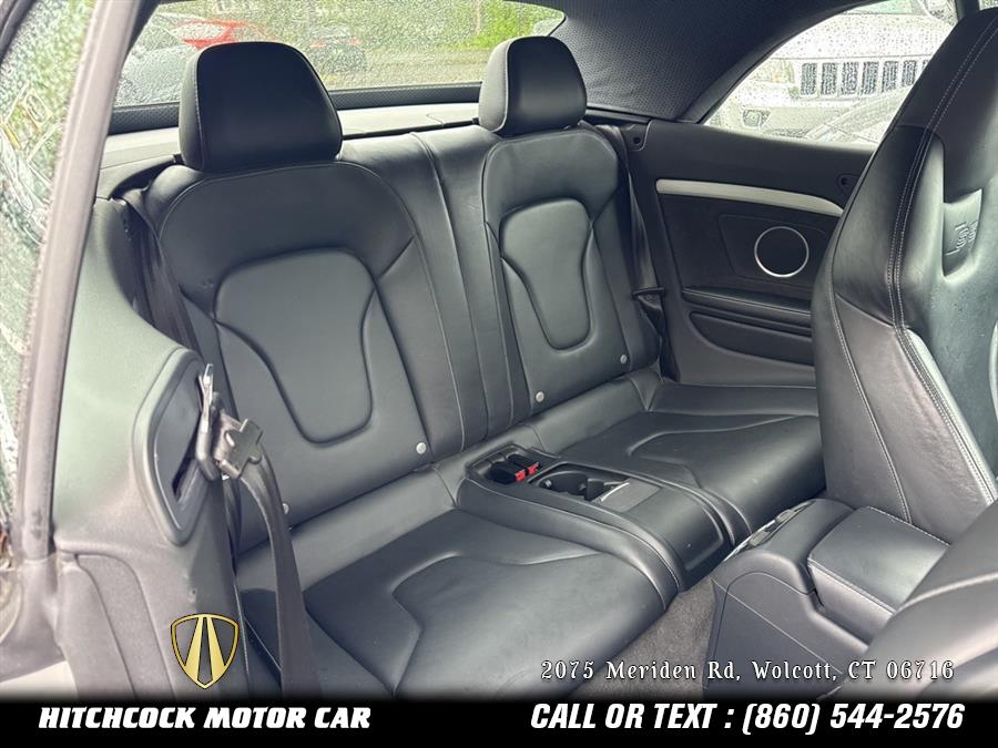 Vehicle image 33 of 42