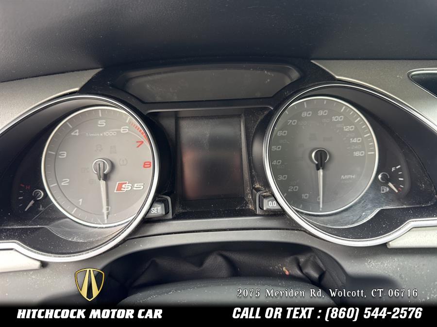 Vehicle image 28 of 42