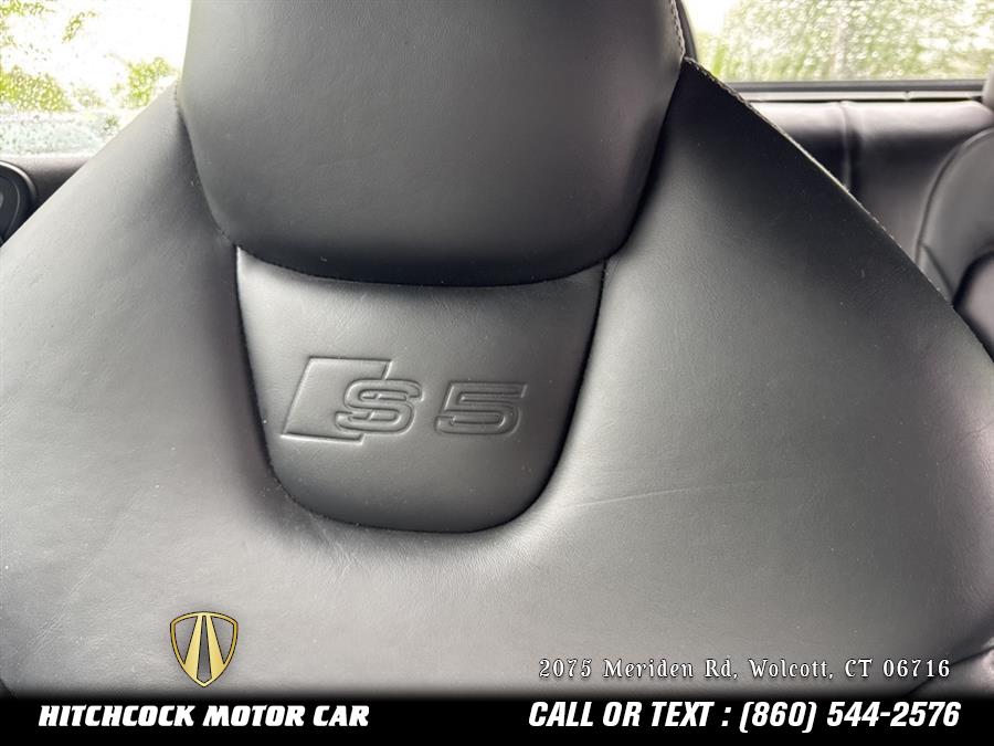 Vehicle image 26 of 42