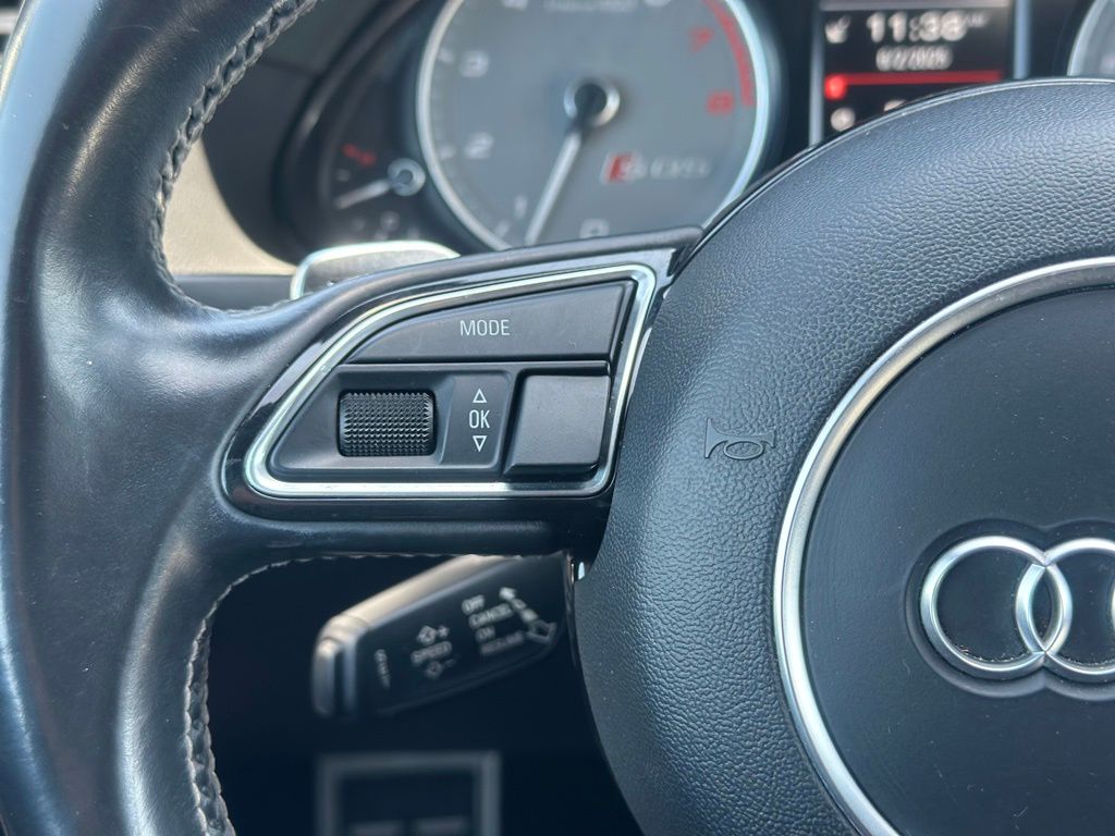 Vehicle image 28 of 28
