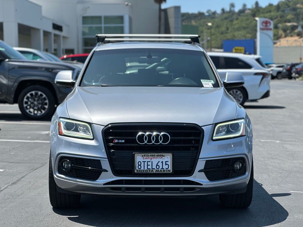 Vehicle image 2 of 28