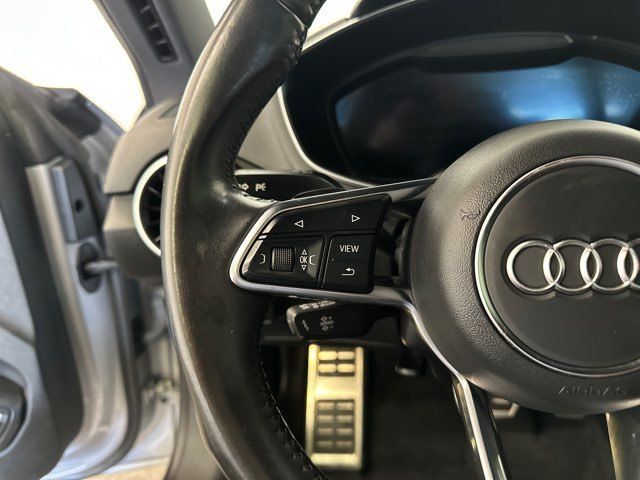 2016 Audi TT 2.0T Image 16 of 35