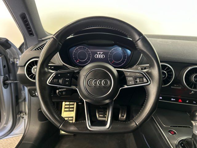 2016 Audi TT 2.0T Image 15 of 35