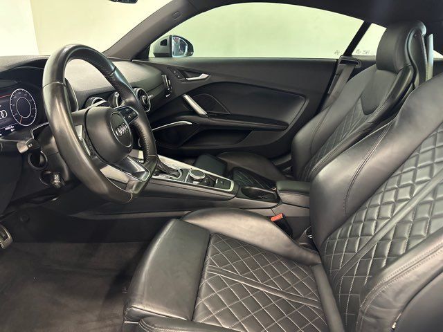 2016 Audi TT 2.0T Image 12 of 35