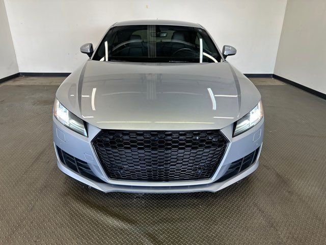 2016 Audi TT 2.0T Image 2 of 35
