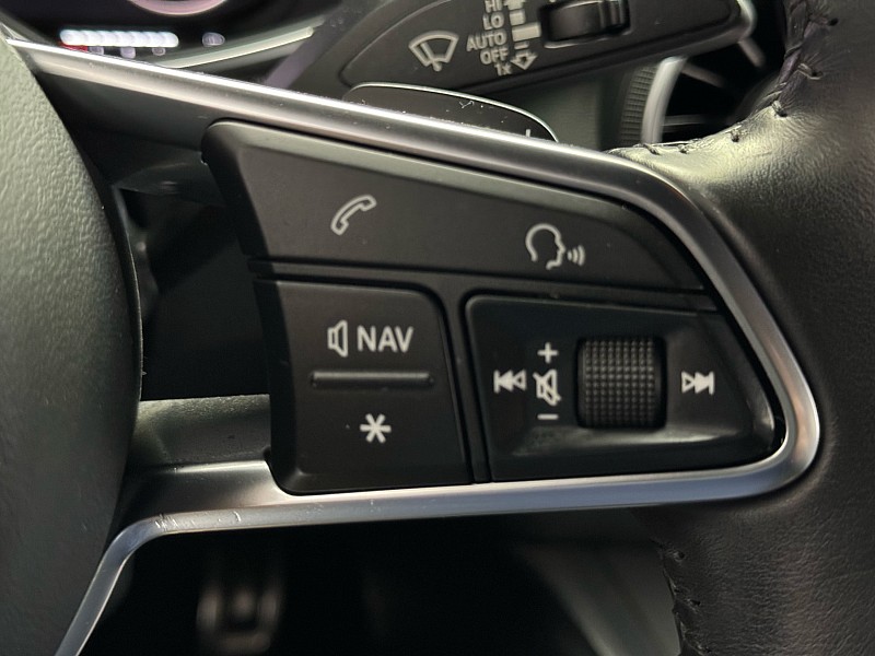 Vehicle image 35 of 36