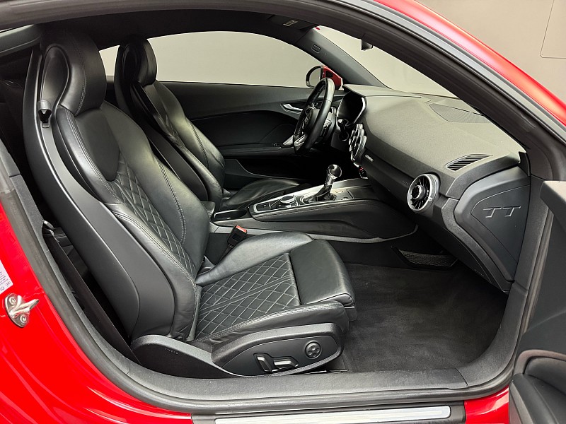 Vehicle image 13 of 36