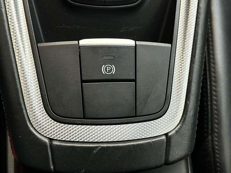 Vehicle image 26 of 36