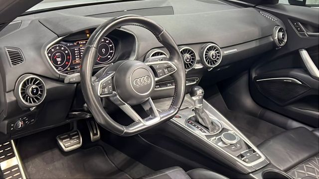 2016 Audi TT 2.0T Image 10 of 25