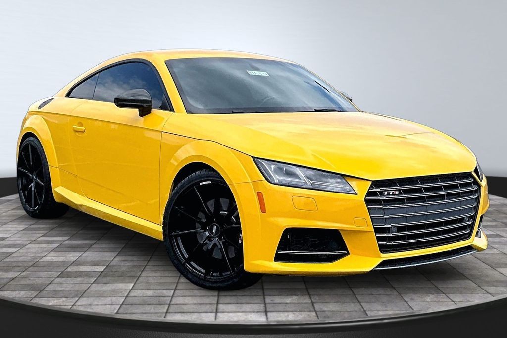 2016 Audi TTS 2.0T Image 3 of 34