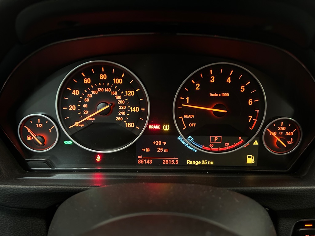 Vehicle image 24 of 41