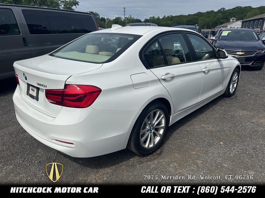 Vehicle image 10 of 58