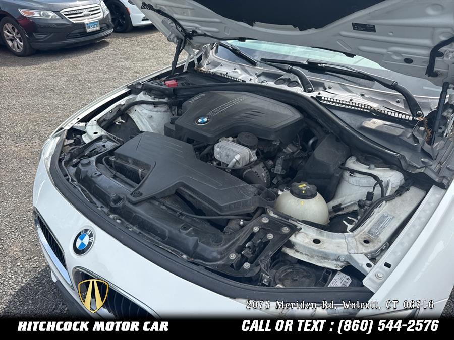 Vehicle image 33 of 58