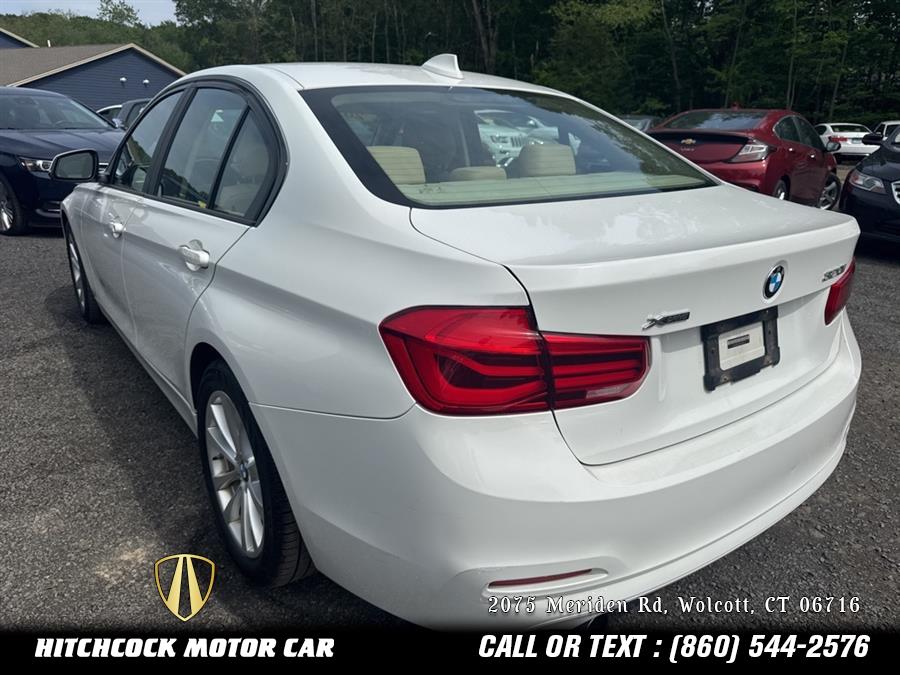 Vehicle image 17 of 58
