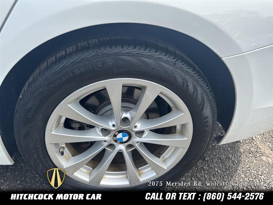 Vehicle image 21 of 58