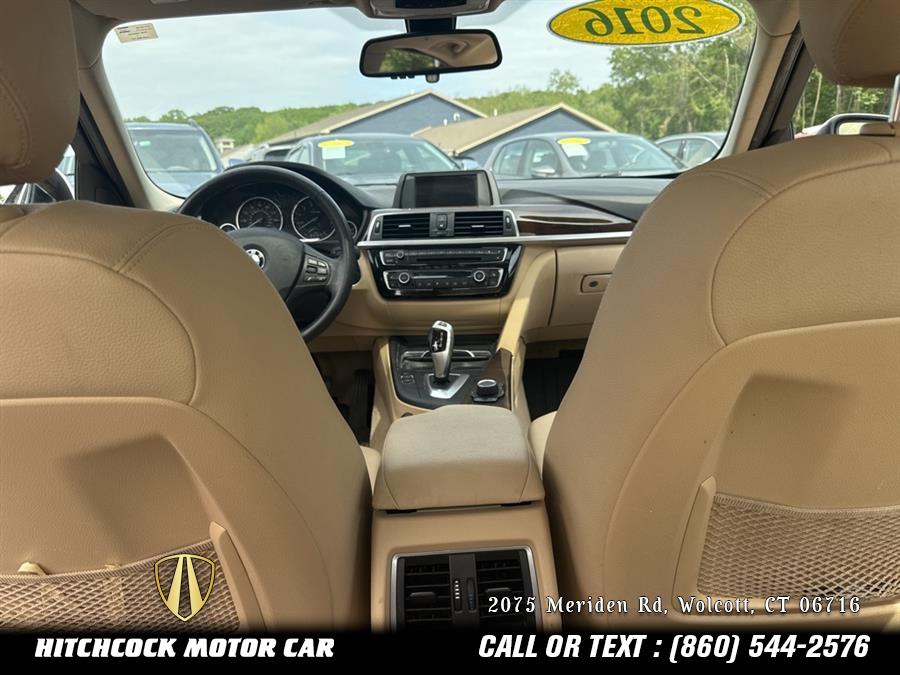 Vehicle image 40 of 58