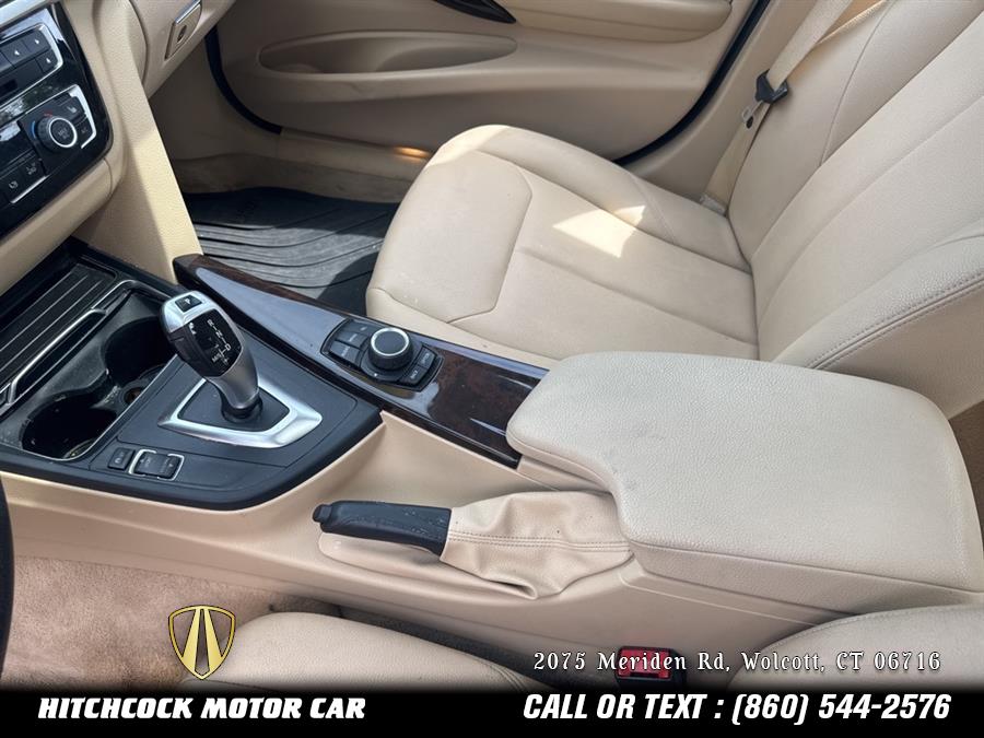 Vehicle image 27 of 58