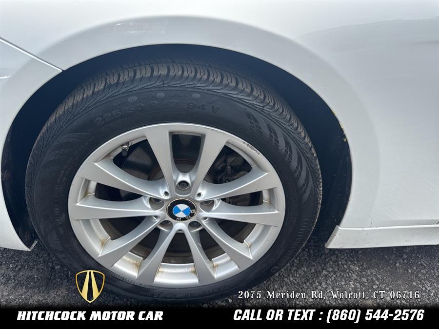 Vehicle image 22 of 58